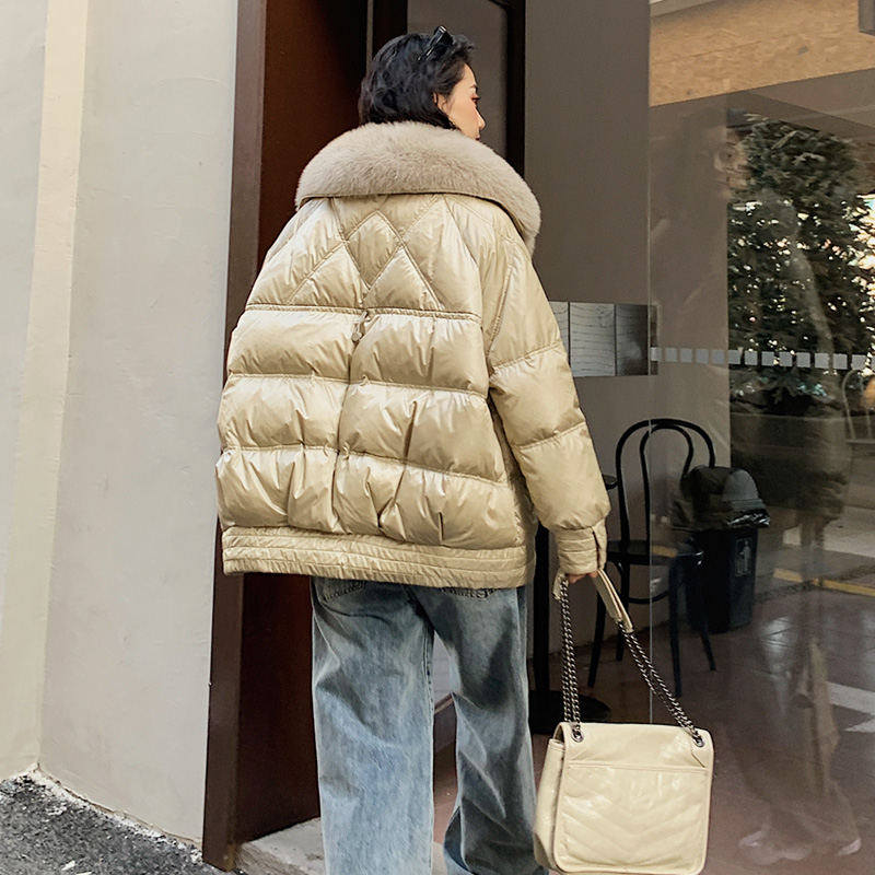 Down jacket women 2021 new explosive Korean version loose fashion big hair collar small thickened coat anti-season clearance