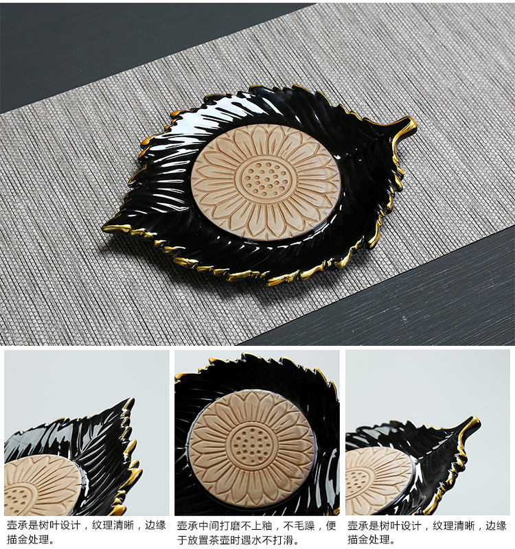 Black glaze tea antique blue and white porcelain teacup kung fu tea tea sample tea cup ceramic cups, fragrance - smelling cup in use