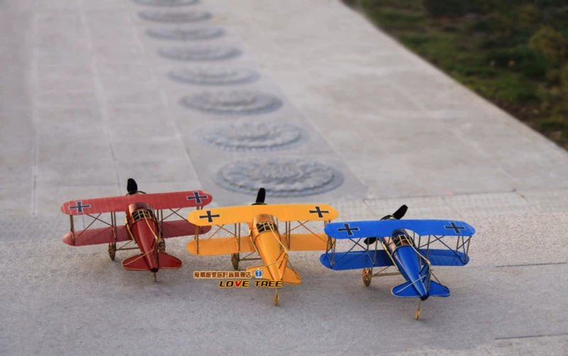 Đồ trang trí mô hình máy bay bằng sắt rèn màu Chiến tranh thế giới thứ hai Trận chiến Đức đồ thủ công retro đồ trang trí nhà sáng tạo - Chế độ tĩnh