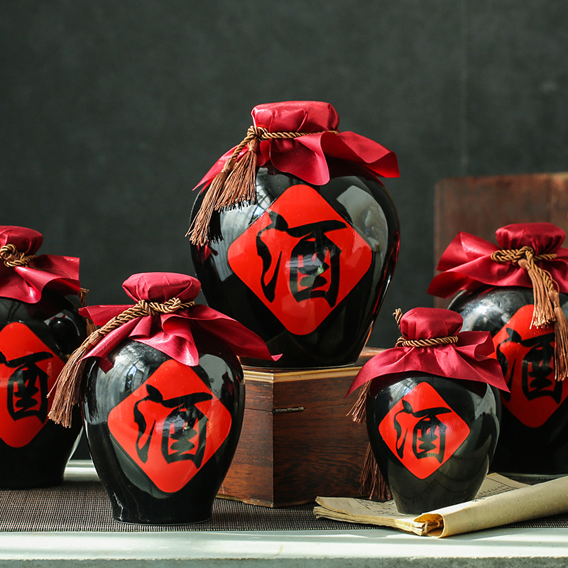 Ceramic bottle wine cloth brocade silk cloth flower cloth tassel rope economic wine packaging industry a small amount of solid food for trials