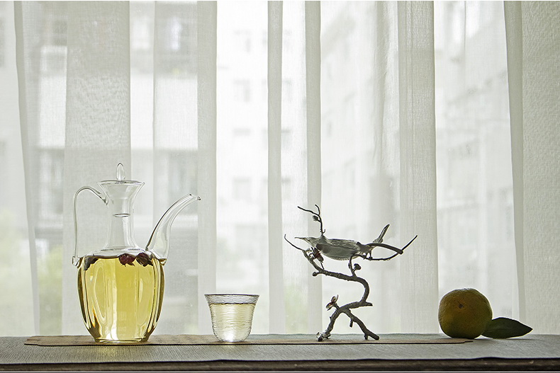 Pure tin, tin tea tea strainer creative tea tea filter mesh name plum flower base isolation