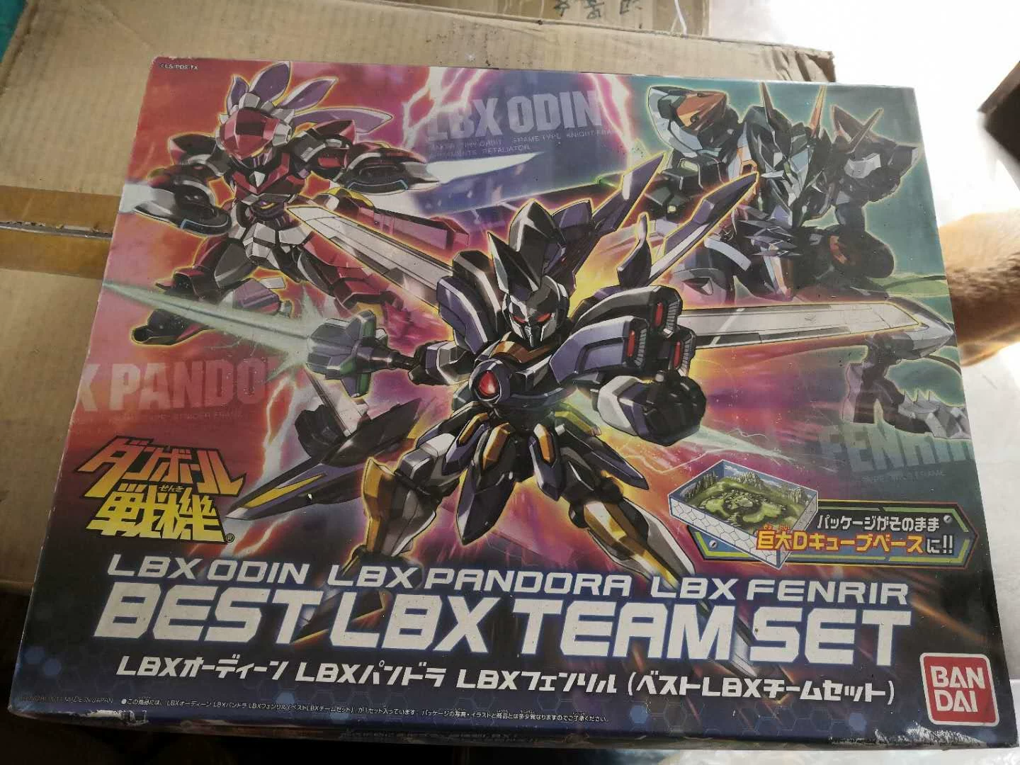 Bandai картонный бойец LBX Odin Auding набор команды Лучшая LBX команда набор