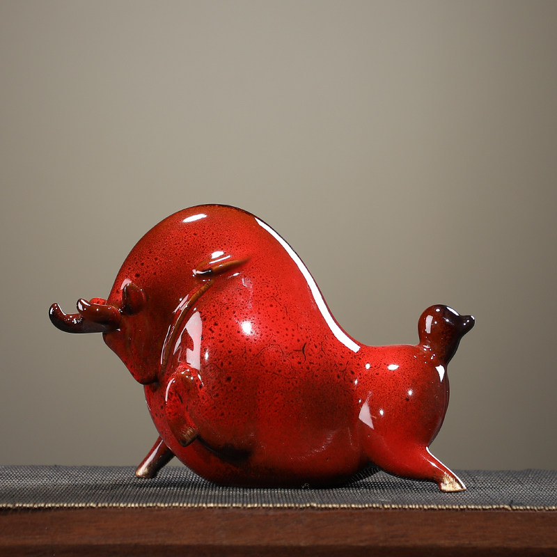 Hanhong Creative Chinese Ceramic Bull Gas Flushing the Living Room Office Desktop Decorative Furnishing and Furnishing Gifts