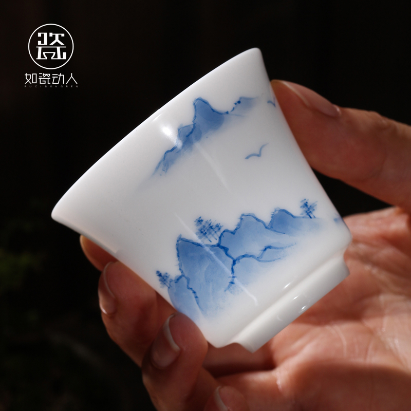 Hand - made teacup thin body white porcelain ceramic masters cup sample tea cup blue and white porcelain tea light household kung fu tea set