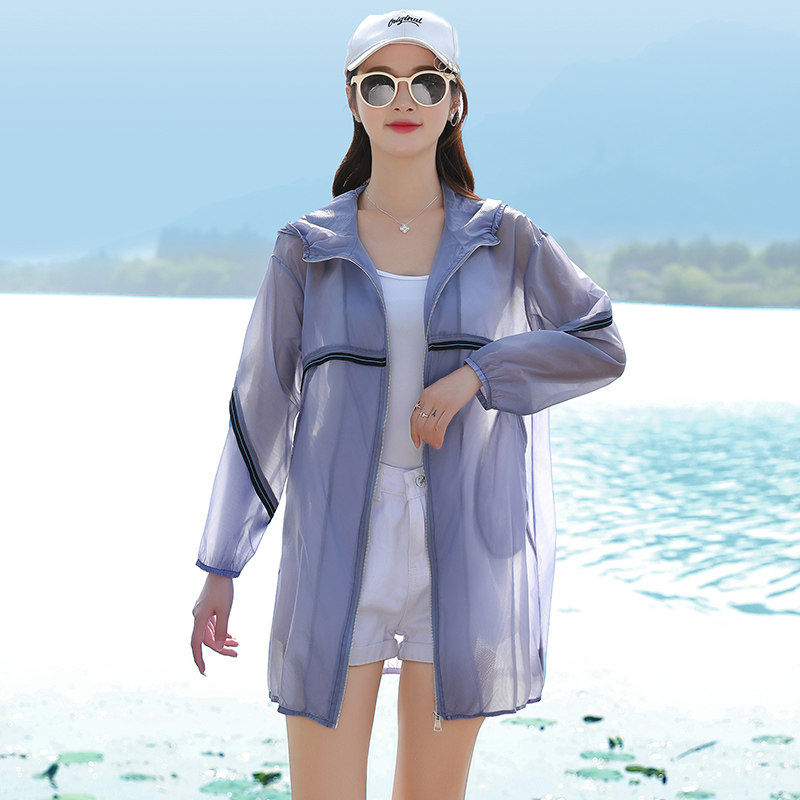 Mid-length sunscreen shirts women's 2022 summer new long-sleeved lightweight coats UV-resistant and breathable