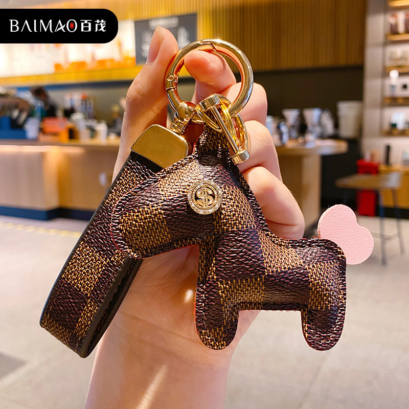 Get Rich Quickly Car Keychain for Women, Exquisite and Cute Retro Pony Car Keychain Pendant, Backpack Accessory