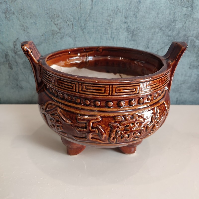 家传之宝？陶瓷直耳儿香炉如何成为现代家居的禅意焦点？--淘宝好物网