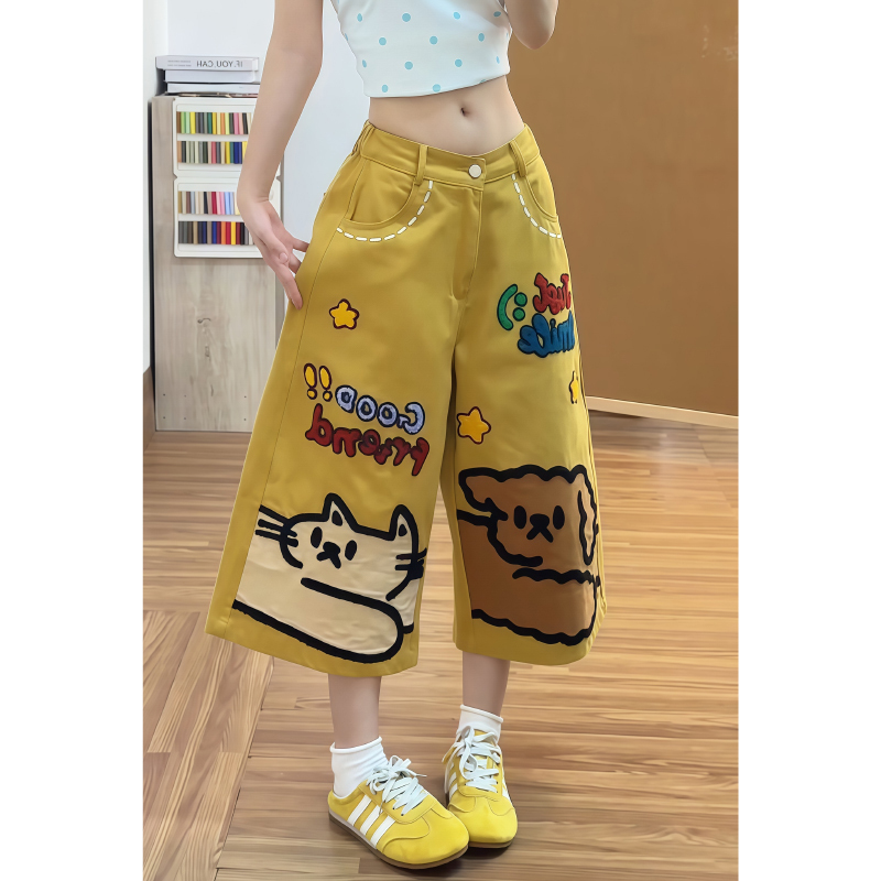 American Retro Cat and Dog Embroidered Yellow Denim Capri Pants for Women, Summer Dopamine Cute Loose Five-Point Shorts