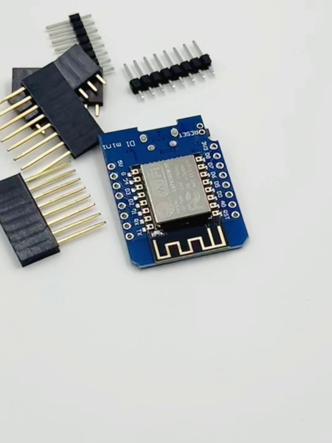 这迷你板子真能替代树莓派？学生党狂喜。