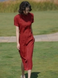 Красный цельный Cheongsam без стрел, девчачий стиль Cheongsam, пышный, элегантный, старинный стиль, традиционная повседневная одежда.