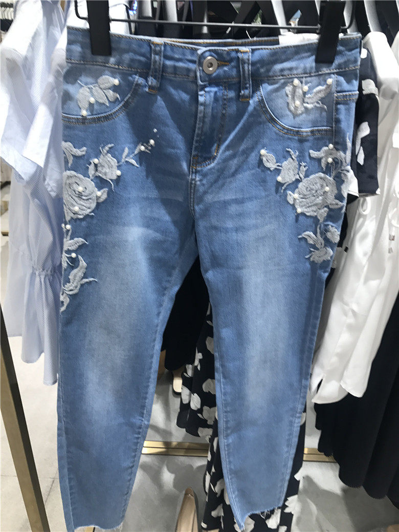 MC women's dress 2018 Xia Jian about fashion Body Embroidered Jeans 557657 Hanging Cards 599-Liu Wen Dynasty