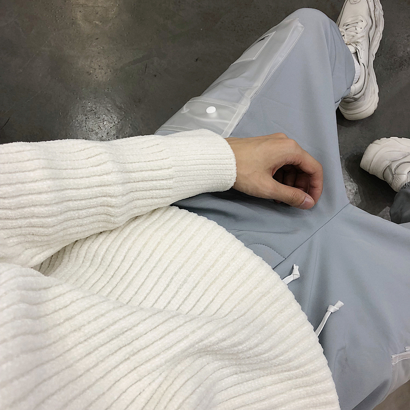 Thái độ / Vải nhung dày đặc áo len cổ tim nam