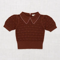 Коричневый вязаный свитер