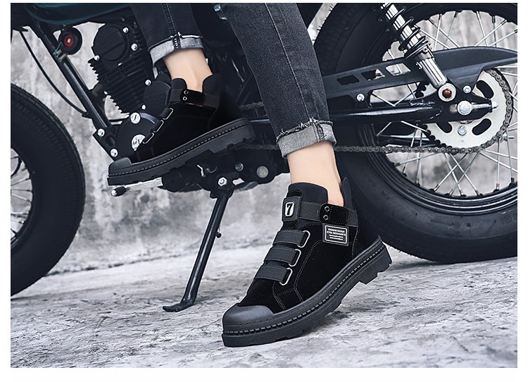 New casual locomotive cycling men's shoes with fashion waterproof anti - wrestling car boots outdoor 1214t