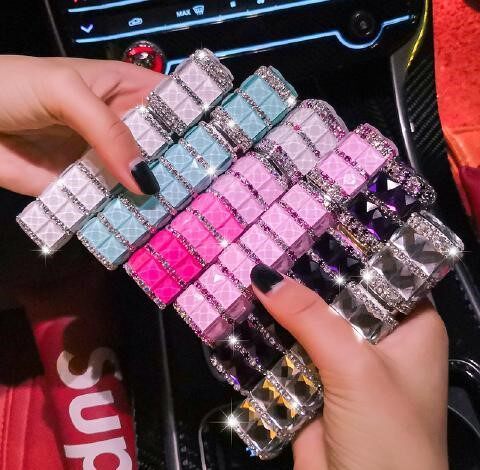 Perfume sub-bottling high-end portable bottom-filling bottle spray portable high-end mini glass diamond fine mist spray bottle