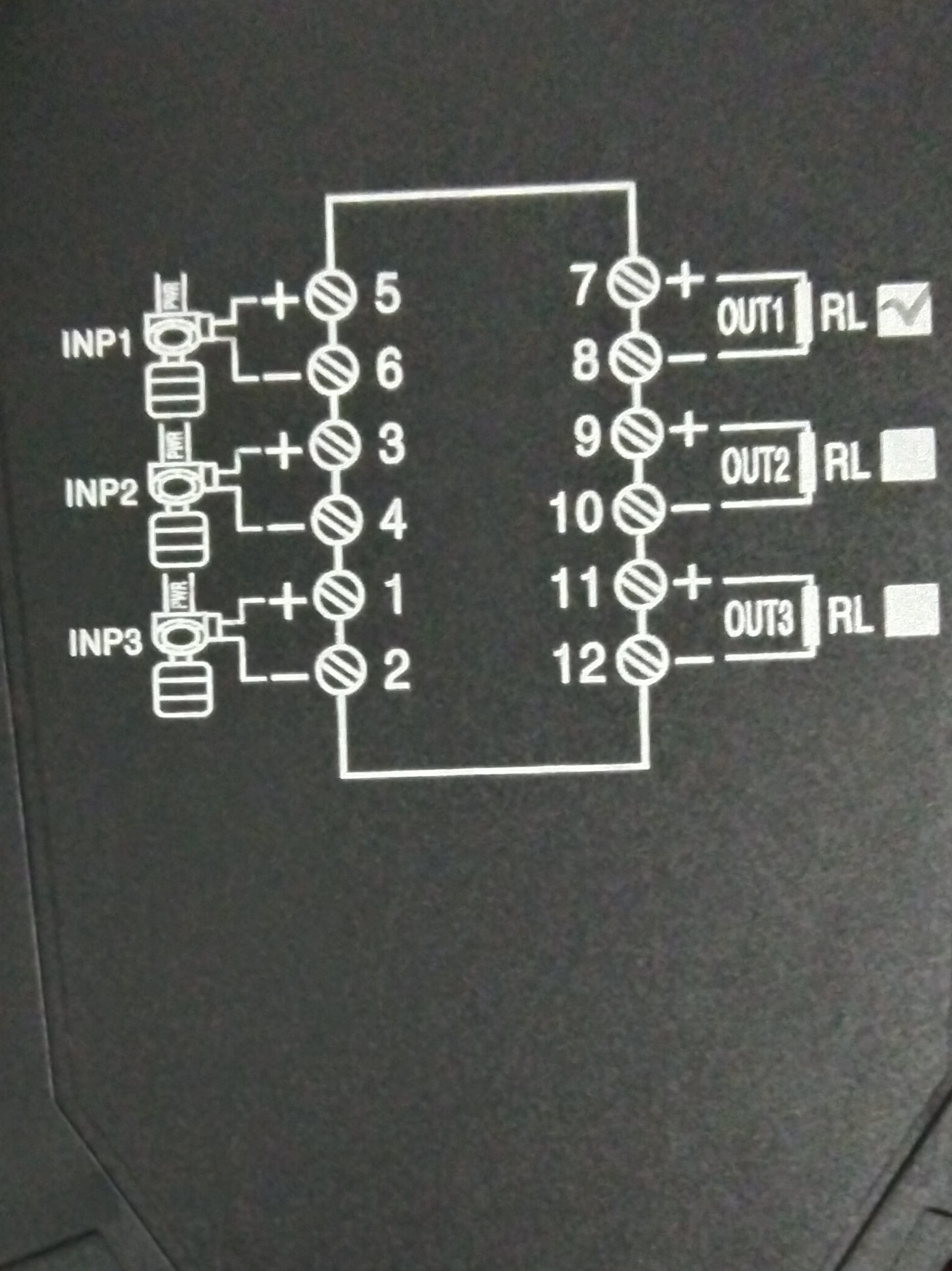 这个玩意儿真得以防手机偷电。89块买个隔离器值不值。