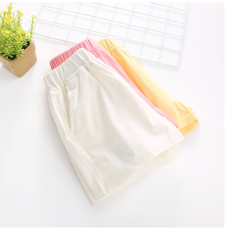 Quần short bé gái giản dị 2019 bé gái mới phiên bản Hàn Quốc mặc quần ngắn mùa hè trong quần bé đi biển hoang dã - Quần quần yếm cho bé gái