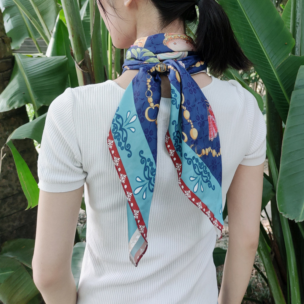 送料無料】香港 卒業祝いに先生へ贈るプレゼント 先生のお名前を刻印