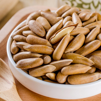 2020 New big seed Brazilian pine nuts Premium large particles hand-peeled pine nuts Pakistan original flavor with cans 500g