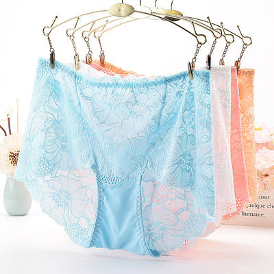 Thin, sheer and sexy lace underwear for women, mid-waisted, breathable and comfortable shorts, plus-size, chubby girls in red for their zodiac year