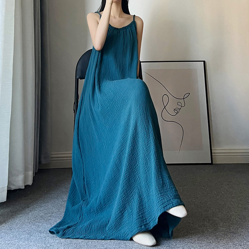 Peacock Blue Spaghetti Strap Dress for Women, Summer and Autumn, Extra-Long, Chinese-Style, Artistic, Retro, Loose-Fitting, Body-Covering, Pure Cotton, Ankle-Length Dress