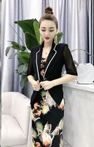 Net red shake sound with suit suit dress 2021 summer New temperament mesh coat hanging thin suspender skirt