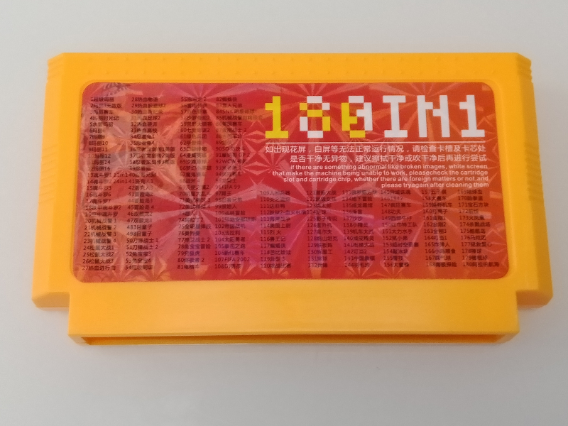 Cassidy retro hoài cổ home TV 8 bit chèn thẻ vàng đôi cổ điển màu đỏ và trắng D99 trò chơi máy chính hãng đảm bảo tay cầm chơi game
