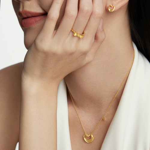 周大福 Золотое кольцо для принцессы с бантиком, подарок на день рождения