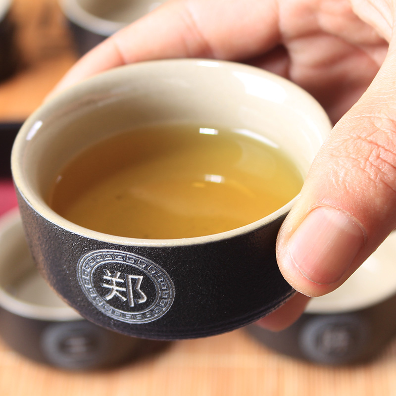 Ceramic cups of tea one kung fu master built light tea sample tea cup single cup free private custom carved lettering