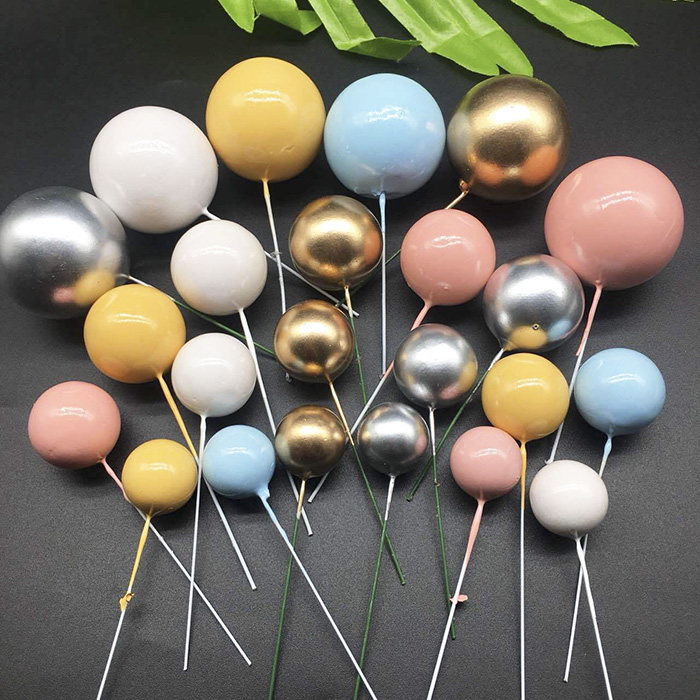 Cake Decorations FROSTY WIND GOLDEN BALL BALL DECORATION PLUG-IN MATT BALL SEVEN COLORFUL BALLS PLASTIC TRANSPARENT BALL SWING PIECE
