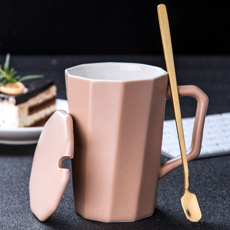 Creative personality coffee cup European mug Men's and women's ceramic water cup with lid spoon trend pair of office cups