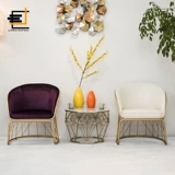 Легкий роскошный железный диван диван искусство в скандинавском магазине для женской одежды для северных ногтей.