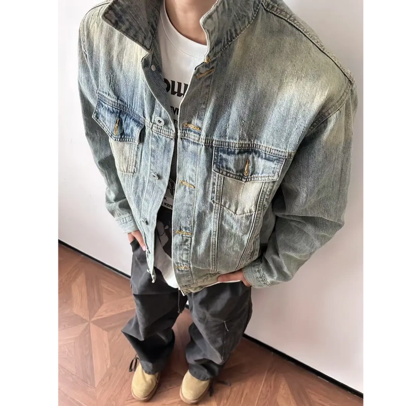 Cgug2025Aw Heavy-Duty Washed Distressed'Slub Denim' Short Jacket with Vintage Distressed Lapel Silhouette Cgug2025Aw Heavy-Duty Washed Distressed'Slub Denim' Short Jacket with Vintage Distressed Lapel Silhouette