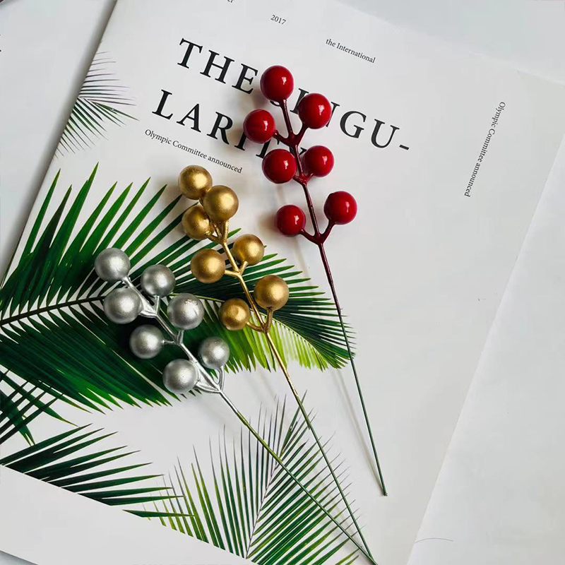 Christmas decorations Christmas emulation red fruits Berries Fruit Strings Diy Accessories Flowers Ring Christmas Tree Accessories Golden Silver-Taobao
