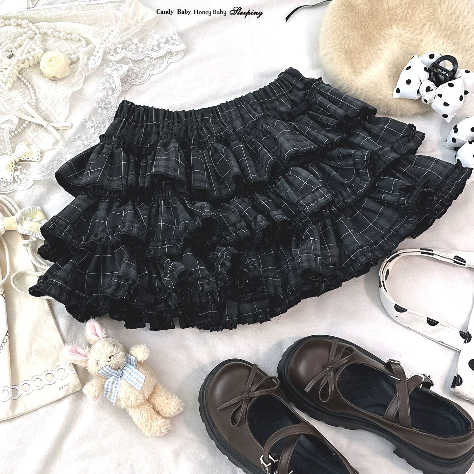 «home made sleeping doll» проверенные формы торта чехлы с бантами и пышными юбками