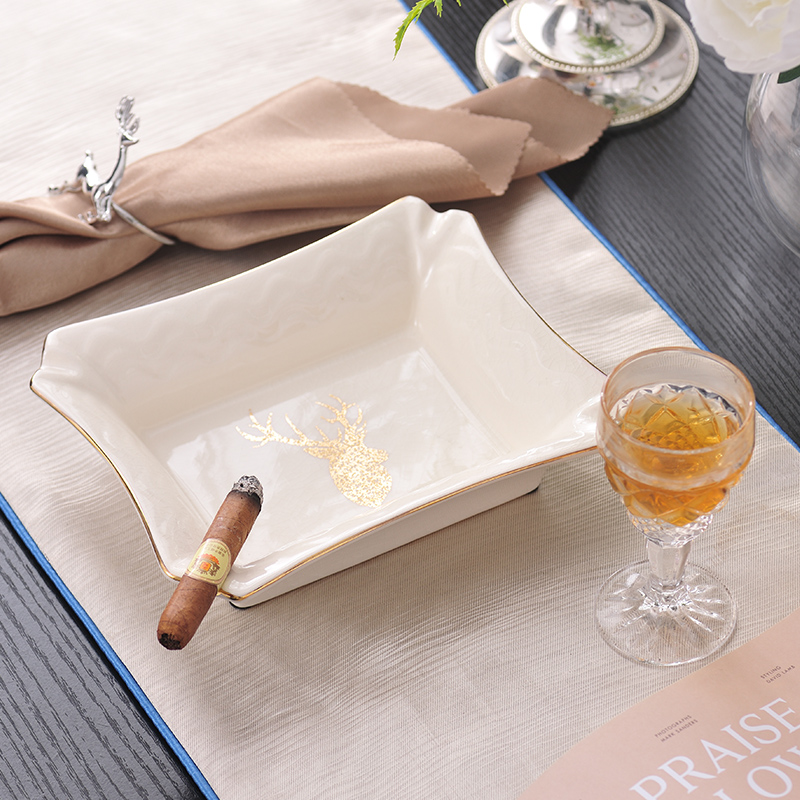 European-style ceramic ashtray trend personality multi-functional creative home living room ashtray large coffee table new Chinese style