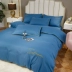 Bộ đồ giường bốn mảnh kiểu Bắc Âu của thập niên 40 Lụa giặt Tencel Giường lụa băng thêu màu đơn giản Vỏ chăn màu đơn giản 1,5m1,8 - Bộ đồ giường bốn mảnh