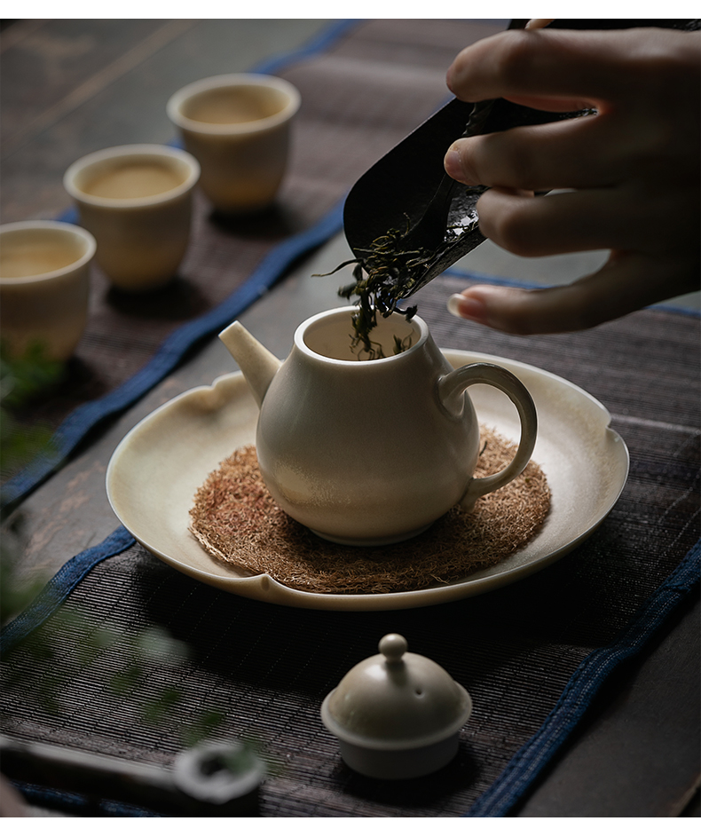 Jiangnan past plant ash little teapot ceramic household hand made firewood pear type pot of kung fu tea pot teapot