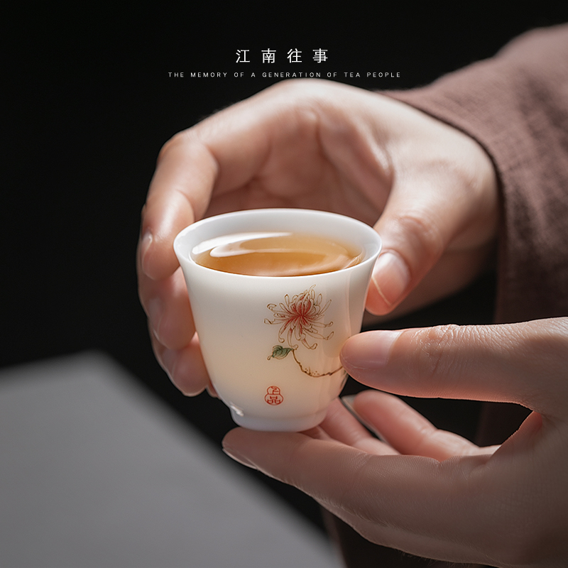 Jiangnan kung fu small ceramic sample tea cup god of a cup of tea cups past a small glass bowl with a single single CPU fullness