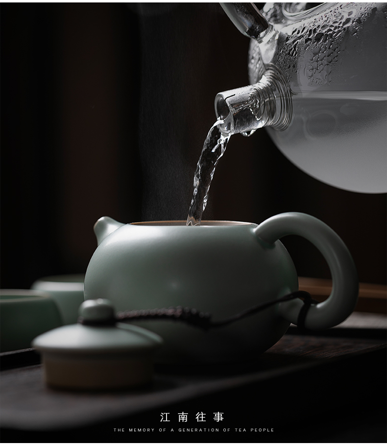 Northern song dynasty the jiangnan past your up with a pot of two glass ceramic kung fu tea set to open the slice your porcelain teapot two cups