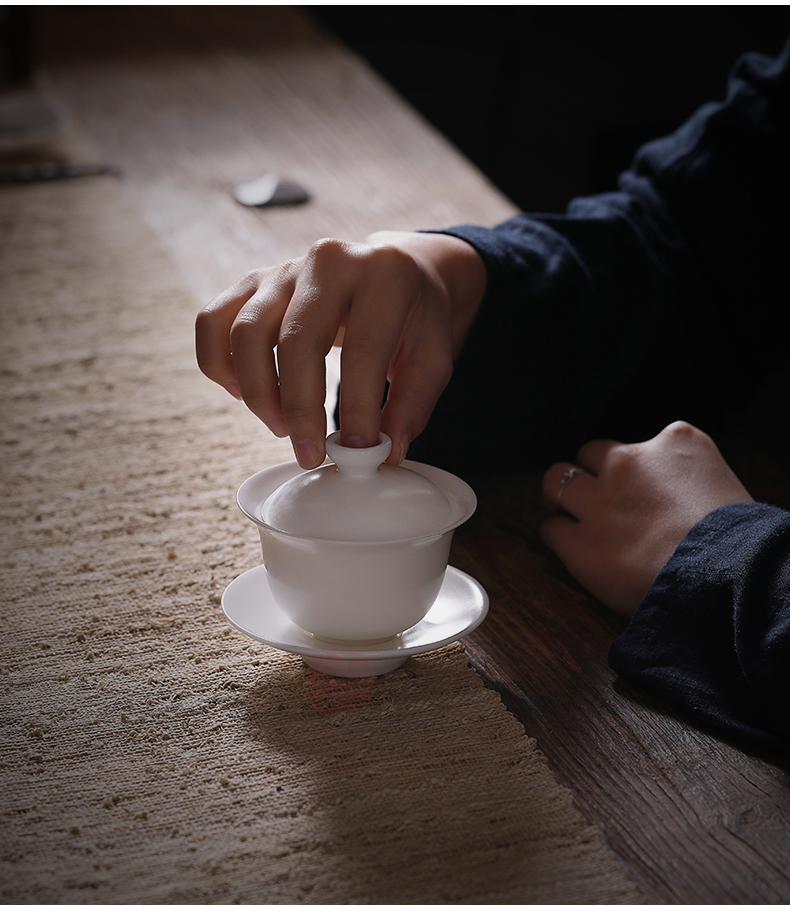 Jiangnan dehua white porcelain kunfu tea tureen suet jade porcelain cups past home only three cup of black tea tea