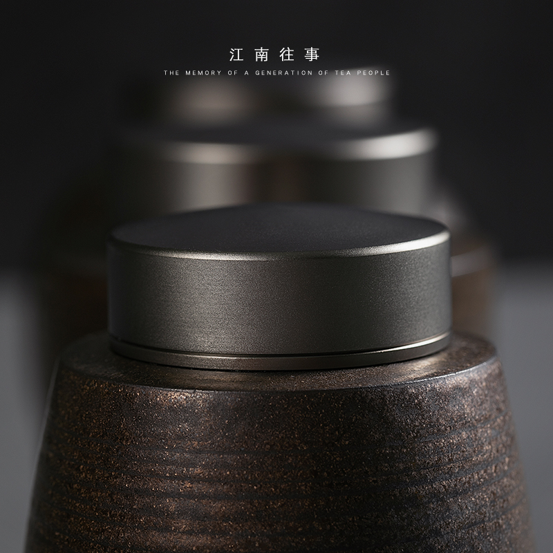 Jiangnan past caddy fixings iron glaze porcelain pot kung fu tea tea tea storehouse presents seal pot household store POTS