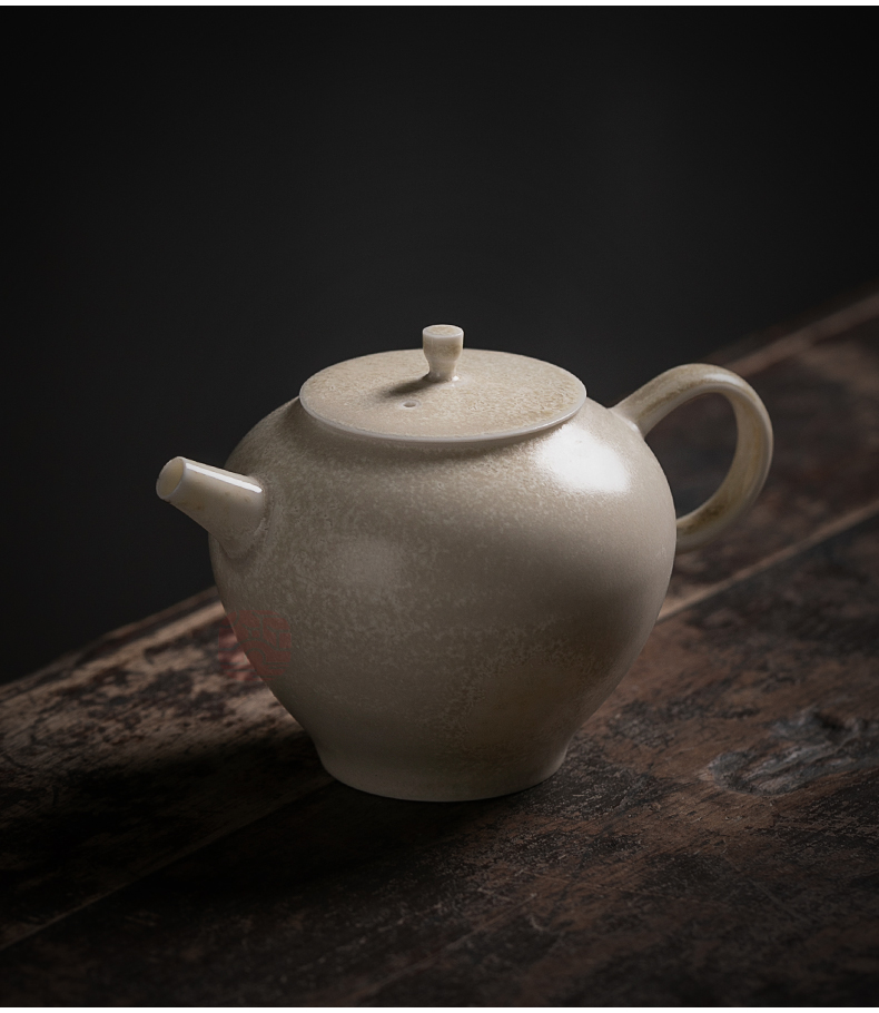 Jiangnan past kung fu small ceramic teapot tea tea set household manual firewood single pot plant ash teapot