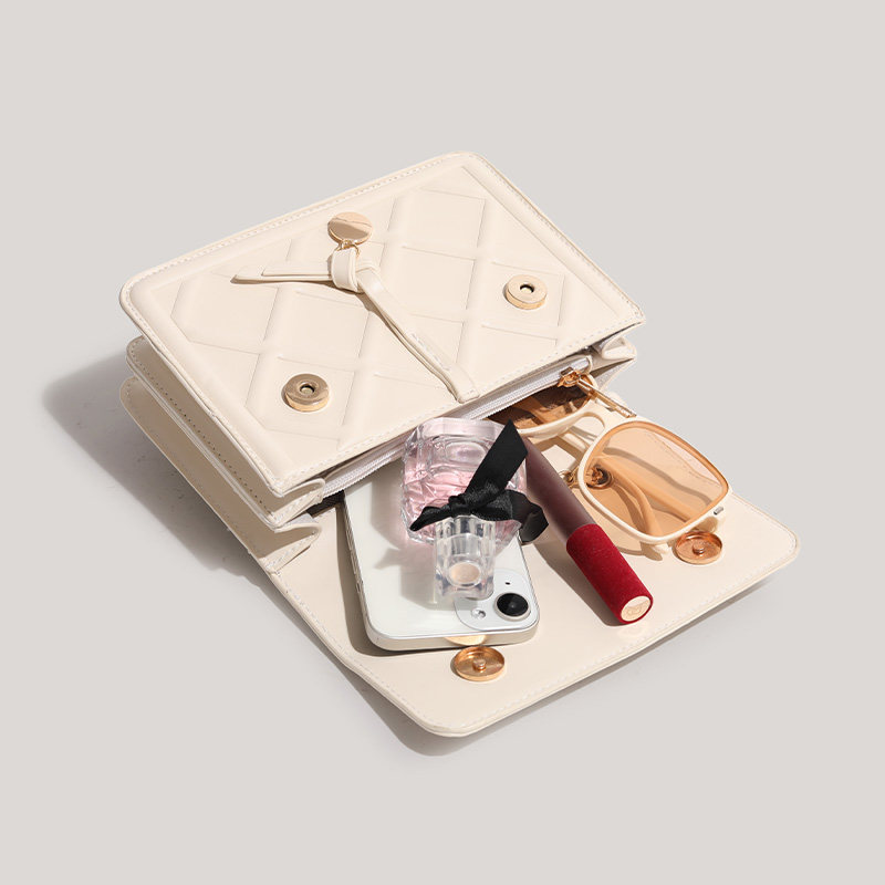 Gumni Official Authentic Niche Design Chain Bag for Women 2024 New High-End Crossbody Bag