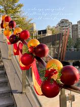 Hotel feeling wedding room layout woman married simple Atmosphere Simple Man pull flower balloon decoration set hand