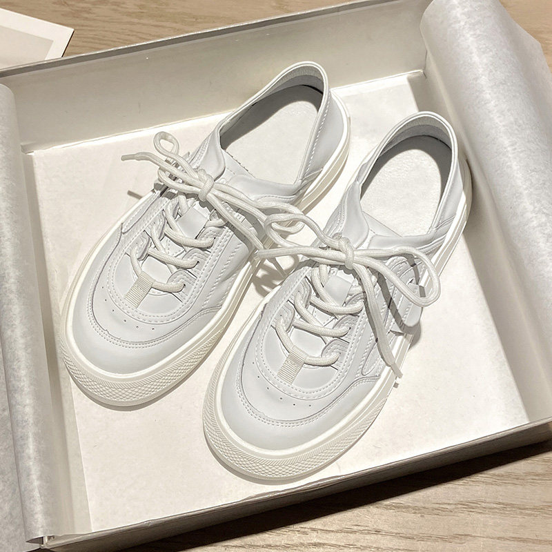 A D Hepburn Little Red Book Planting Grass~The blogger keeps the money~The soft bottom increases the height and looks thin, all-match muffins XIE tide