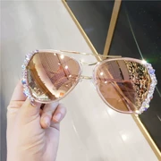 Kính râm mặt tròn phiên bản Hàn Quốc của kính râm kim cương chống nắng Kính râm UV lưới đỏ đường phố kính râm nữ 2018 mới