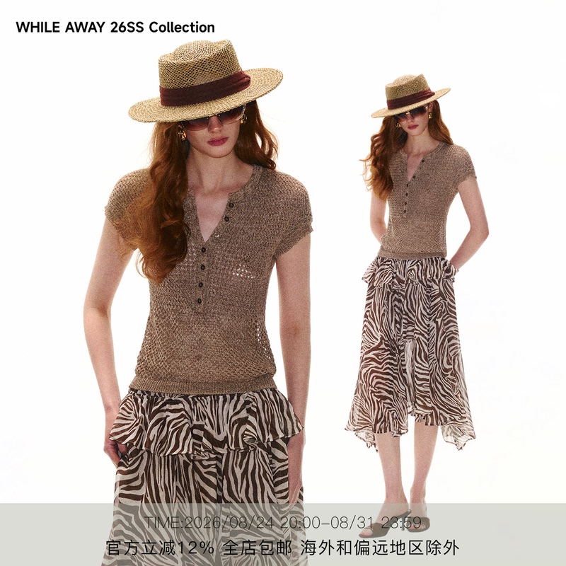 While Away* Luminous Summer Vintage Gold Sequin Floral Yarn Short Sleeve Hollow Out Half-Open Knit Top for Women