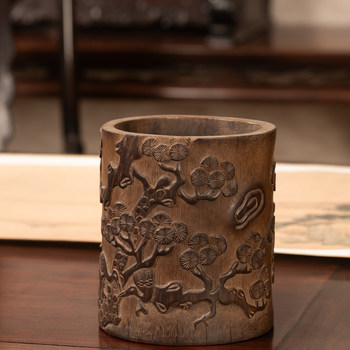 Qing dynasty bamboo carved pine tree pattern pen holder old object