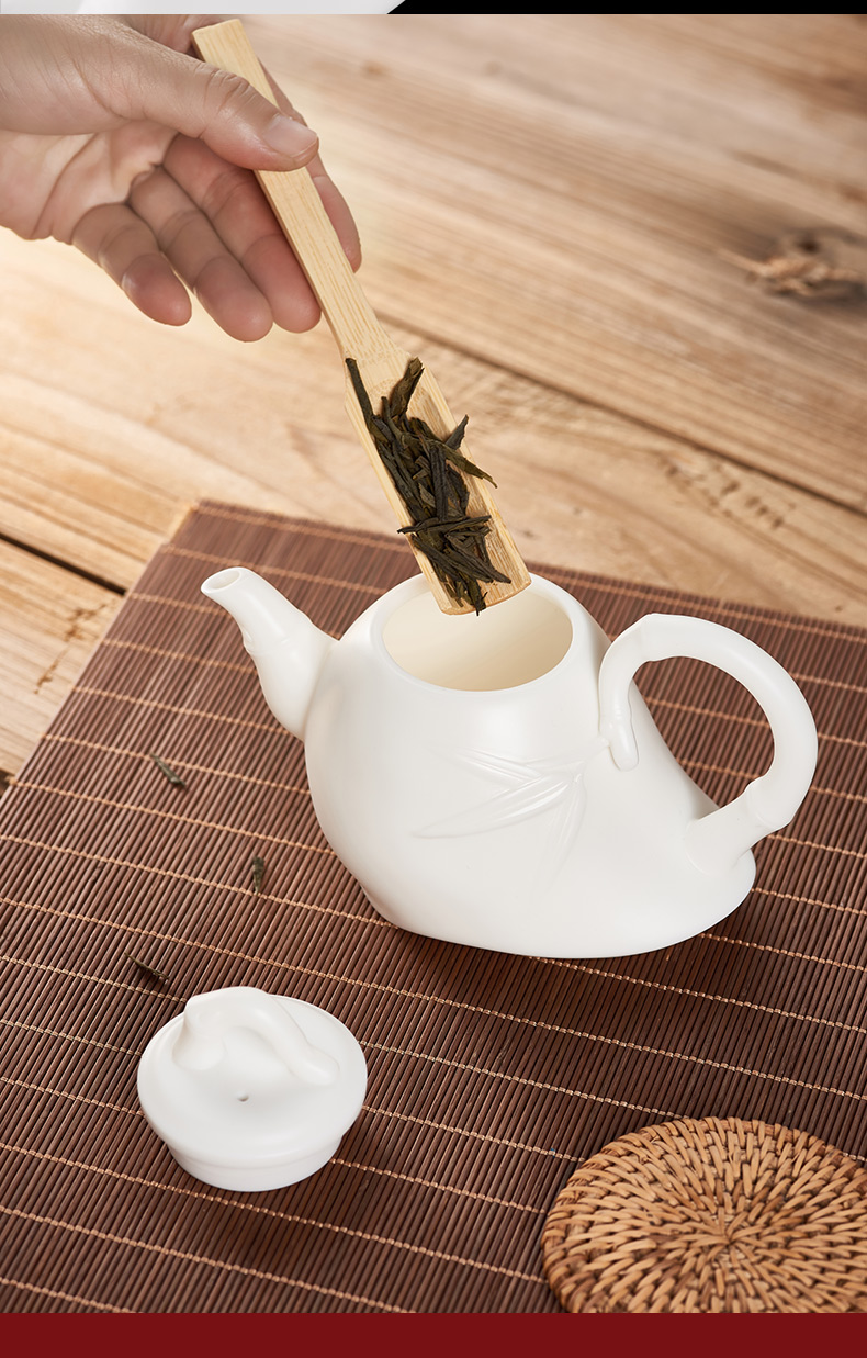 Implement the superior high white porcelain biscuit firing bamboo pot of suet jade porcelain teapot tea exchanger with the ceramics single pot of kung fu tea set